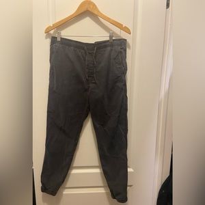American Eagle Trekker Jogger